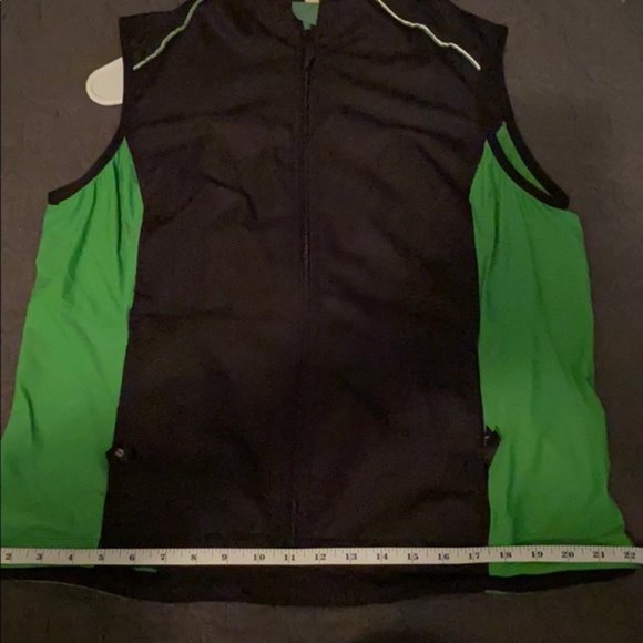Eleven Athletic Vest - Picture 6 of 9